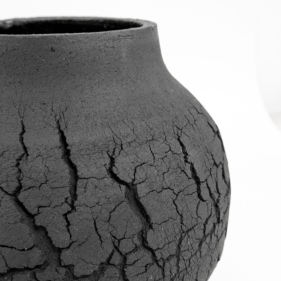 Handgemachte Keramikvase "Dry Earth" groß